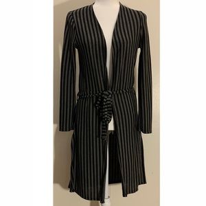 Must Have Size Small Black and Grey Duster